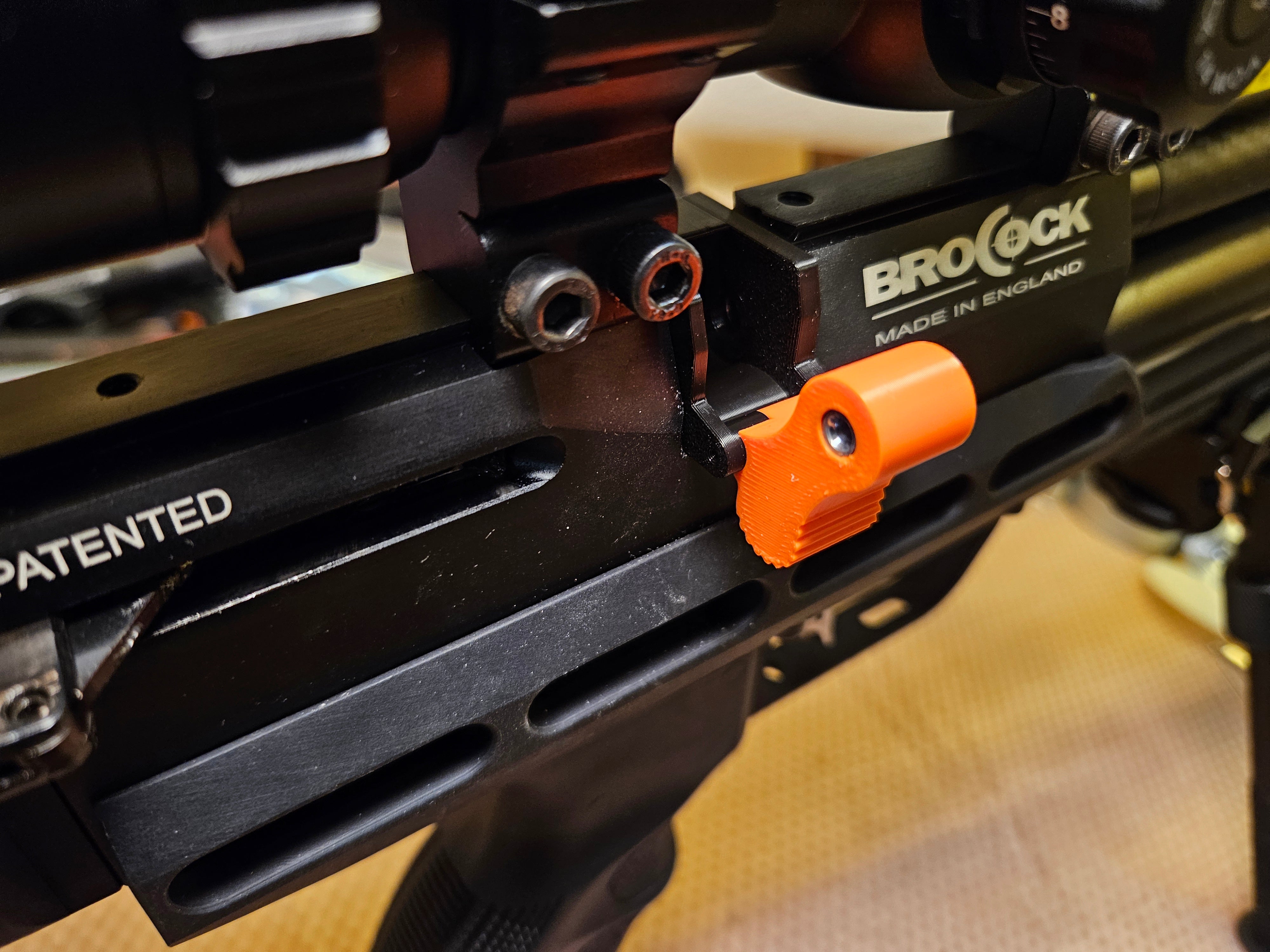 Brocock / BRK XR / Daystate Black Wolf single shot loader – Maple ...